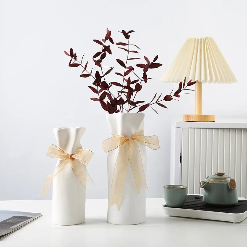 Crema Fold Vase